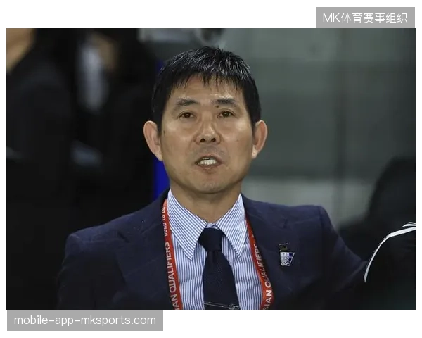 森保一高频轮换考验日本后防默契，防线身后纵深空档成战术隐患
